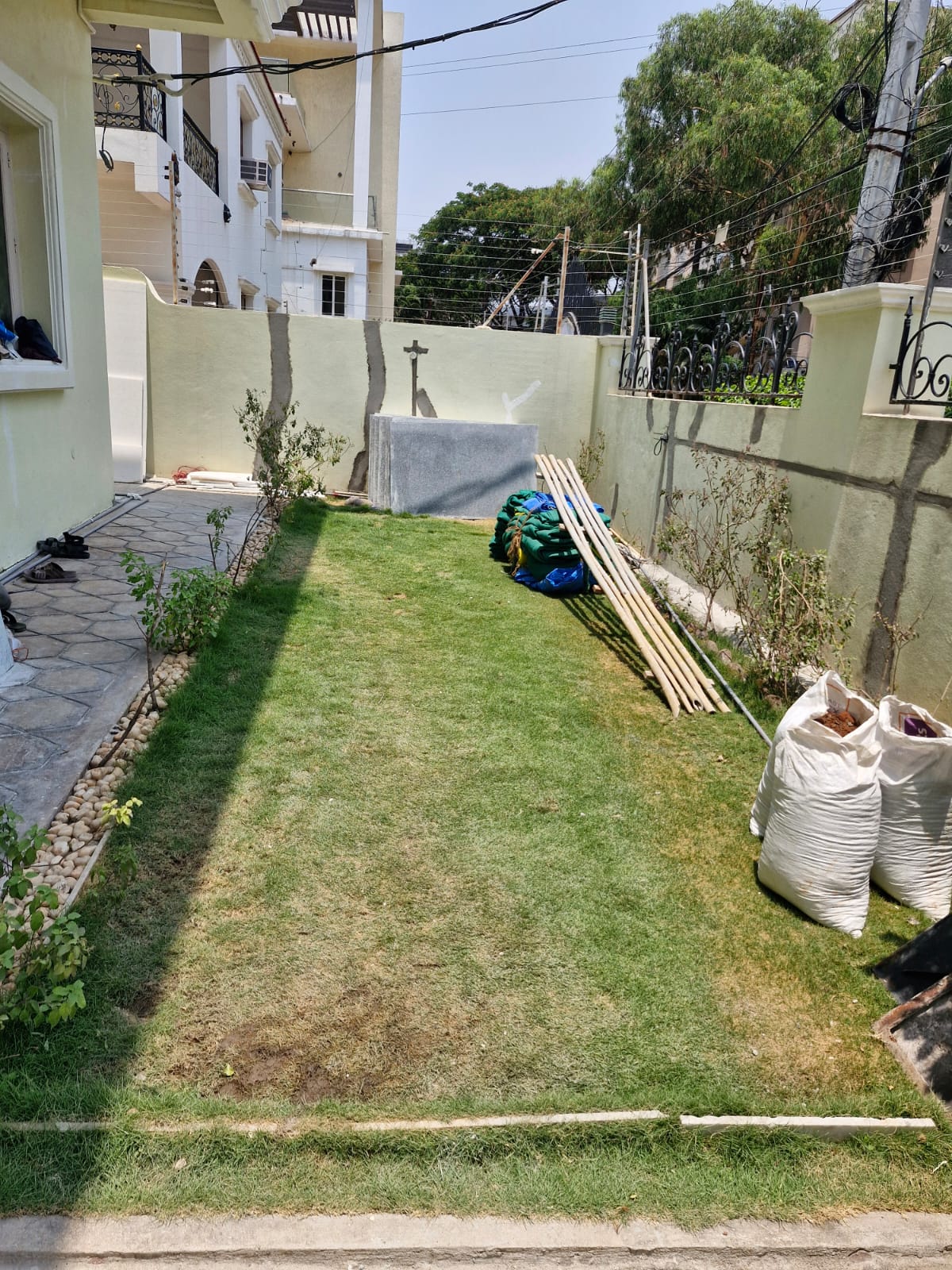 Before - Inside lawn old